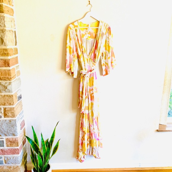 Melissa McCarthy Dresses & Skirts - Melissa McCarthy/Seven7 Wrap Dress Floral Size 2X